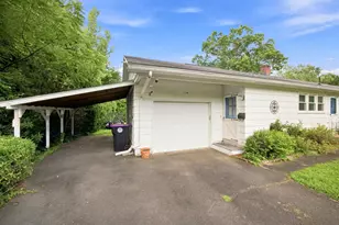 115 Bemis Rd, Holyoke, MA 01040 - Photo 5