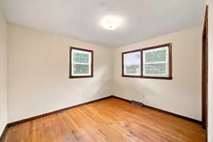 115 Bemis Rd, Holyoke, MA 01040 - Photo 21
