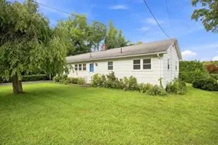 115 Bemis Rd, Holyoke, MA 01040 - Photo 1
