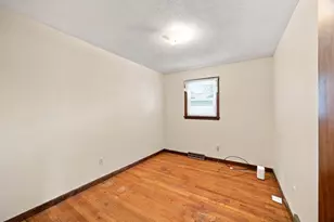 115 Bemis Rd, Holyoke, MA 01040 - Photo 15