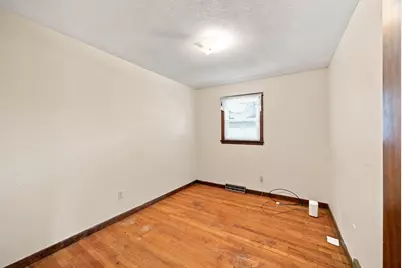 115 Bemis Rd, Holyoke, MA 01040 - Photo 15