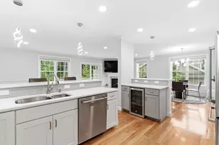 37 Jefferson Dr, Lexington, MA 02420 - Photo 9