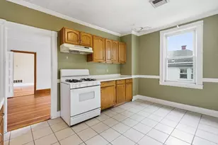 71-77 Acton St, Springfield, MA 01151 - Photo 3