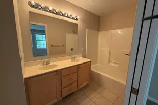 7 Hartswood Dr, Haverhill, MA 01830 - Photo 13
