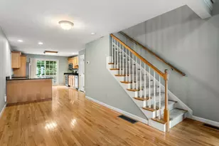 7 Hartswood Dr, Haverhill, MA 01830 - Photo 11