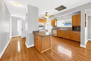 71 Winslow St, Everett, MA 02149 - Photo 11