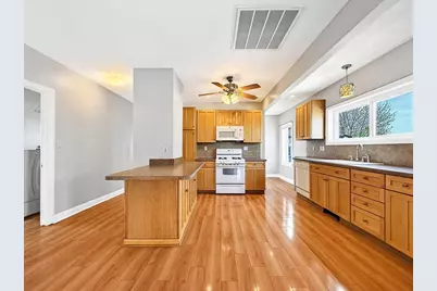 71 Winslow St #2, Everett, MA 02149 - Photo 7