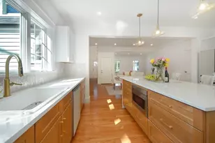 32 Hickory Cliff Rd, Newton, MA 02464 - Photo 17