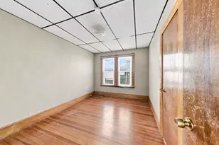 99 Hazard St, New Bedford, MA 02740 - Photo 31