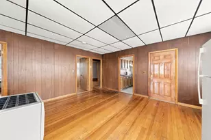 99 Hazard St, New Bedford, MA 02740 - Photo 33
