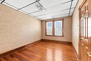 99 Hazard St, New Bedford, MA 02740 - Photo 19