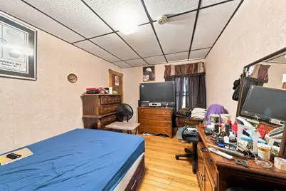 99 Hazard St, New Bedford, MA 02740 - Photo 11