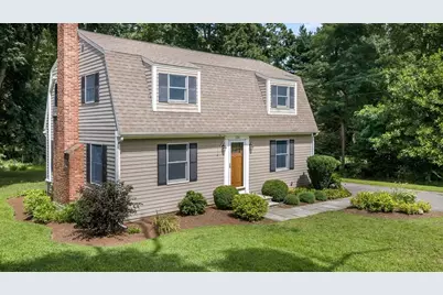 135 Linebrook Rd, Ipswich, MA 01938 - Photo 3