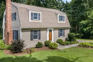 135 Linebrook Rd, Ipswich, MA 01938 - Photo 3