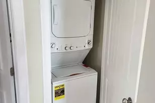 27 W Tremlett St, Boston, MA 02124 - Photo 9