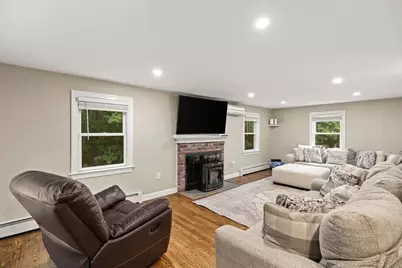 46 Harvard St, Halifax, MA 02338 - Photo 19