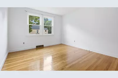 203 Hobart St, Braintree, MA 02184 - Photo 17