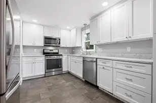 203 Hobart St, Braintree, MA 02184 - Photo 11