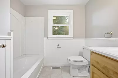 203 Hobart St, Braintree, MA 02184 - Photo 27