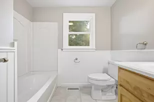 203 Hobart St, Braintree, MA 02184 - Photo 27