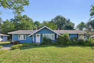 36 Stella Rd, Bellingham, MA 02019 - Photo 1