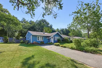 36 Stella Rd, Bellingham, MA 02019 - Photo 3