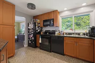 36 Stella Rd, Bellingham, MA 02019 - Photo 13
