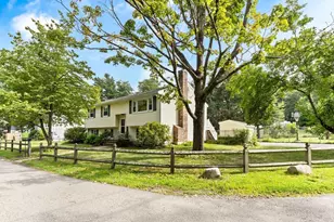 8 Green St, Billerica, MA 01821 - Photo 1