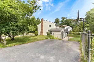 8 Green St, Billerica, MA 01821 - Photo 27