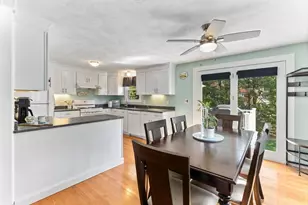 8 Green St, Billerica, MA 01821 - Photo 9
