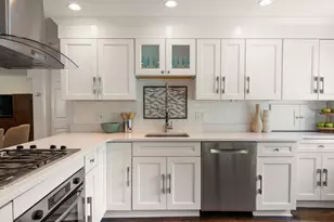 129 Dover Rd, Westwood, MA 02090 - Photo 3