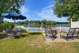 46 W Shore Rd, Holbrook, MA 02343 - Photo 3