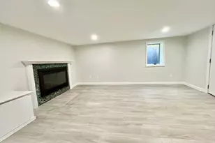 21 Olsen Rd, Peabody, MA 01960 - Photo 11