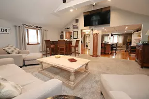 1 Biscayne Ave, Saugus, MA 01906 - Photo 11