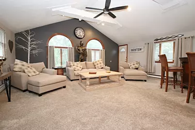 1 Biscayne Ave., Saugus, MA 01906 - Photo 9