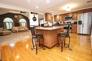 1 Biscayne Ave, Saugus, MA 01906 - Photo 9