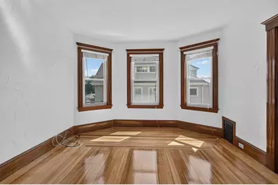16 Bedford St, Quincy, MA 02169 - Photo 7
