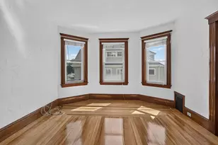 16 Bedford St, Quincy, MA 02169 - Photo 7