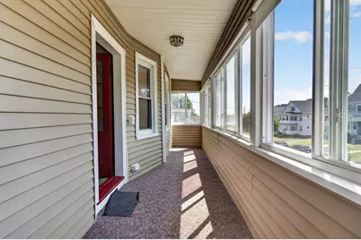 16 Bedford St, Quincy, MA 02169 - Photo 5