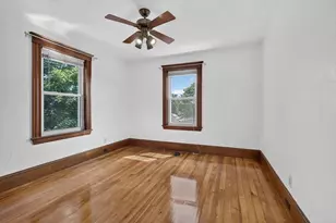 16 Bedford St, Quincy, MA 02169 - Photo 15