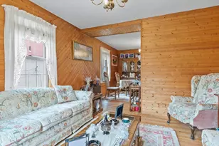 122 Lawrence, Clinton, MA 01510 - Photo 17