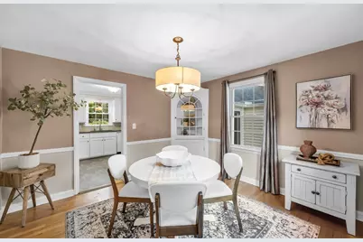 37 Nevins Avenue, Longmeadow, MA 01106 - Photo 13