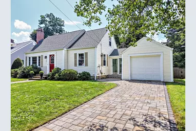 37 Nevins Avenue, Longmeadow, MA 01106 - Photo 1