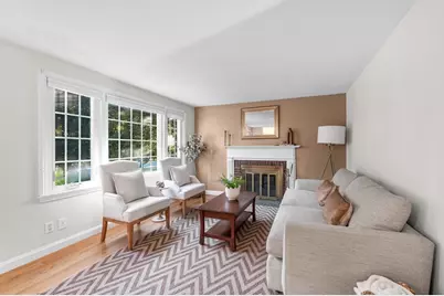 37 Nevins Avenue, Longmeadow, MA 01106 - Photo 3