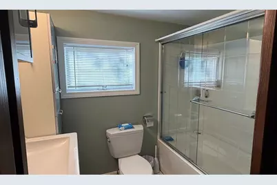 142 W Main St, Spencer, MA 01562 - Photo 19