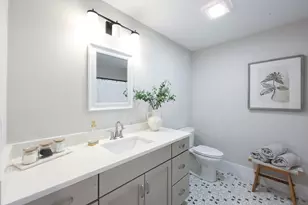 63 Thomas Mann Cir, Norfolk, MA 02056 - Photo 25