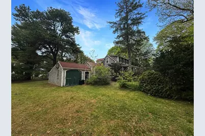 18 Nickerson Dr, Barnstable, MA 02635 - Photo 1
