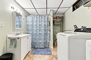 145 Brooks Village Rd, Templeton, MA 01468 - Photo 29