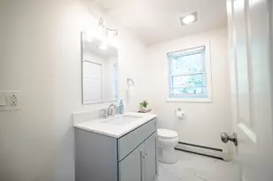 4 Wilder St, Leominster, MA 01453 - Photo 13