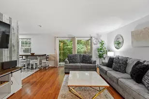 40 Edgelawn Ave, North Andover, MA 01845 - Photo 5